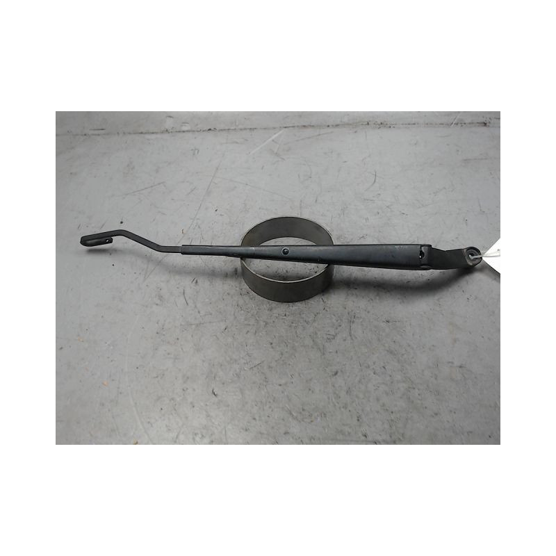 BRAS ESSUIE-GLACE AVANT GAUCHE TOYOTA COROLLA 2002-