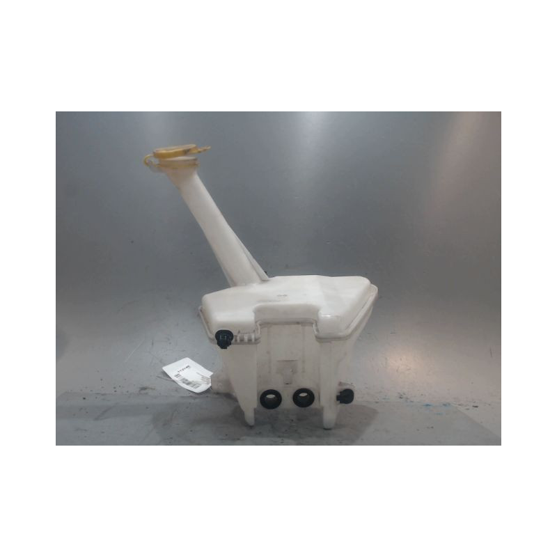 RESERVOIR LAVE-GLACE AVANT TOYOTA YARIS