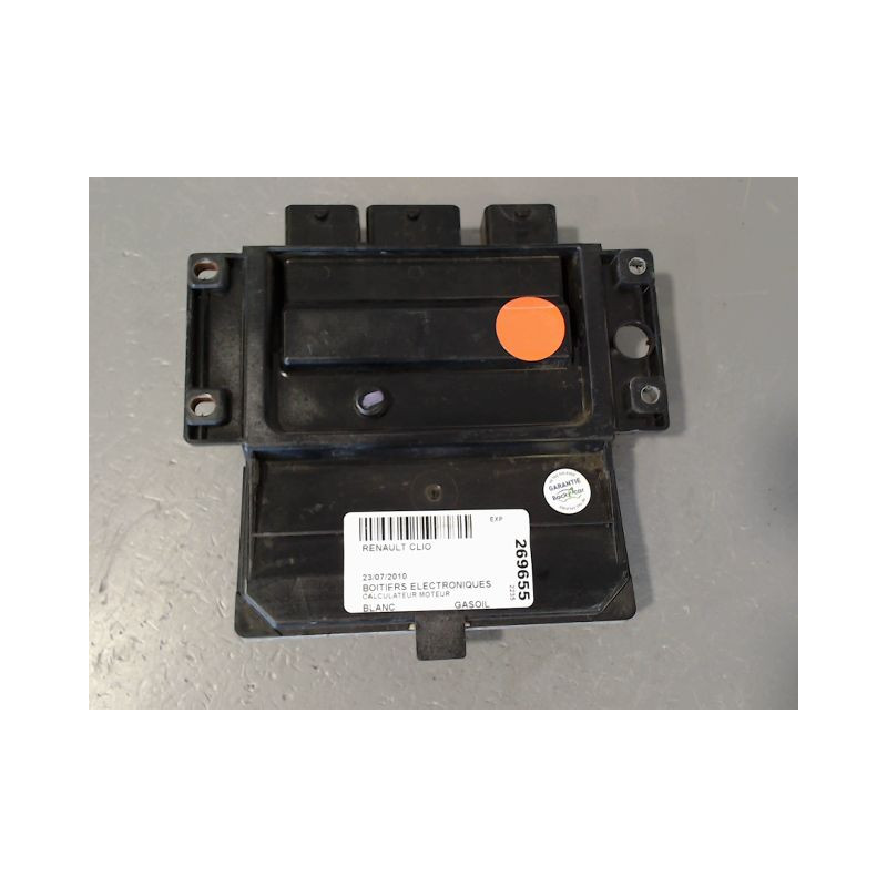 CALCULATEUR MOTEUR RENAULT CLIO
