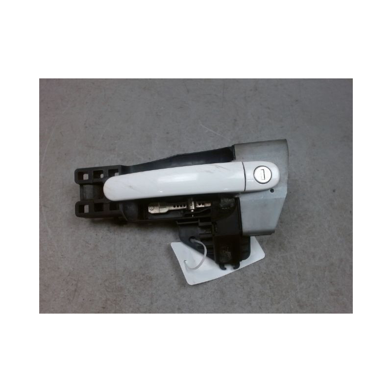 POIGNEE EXTERIEURE PORTE AVANT GAUCHE AUDI TT