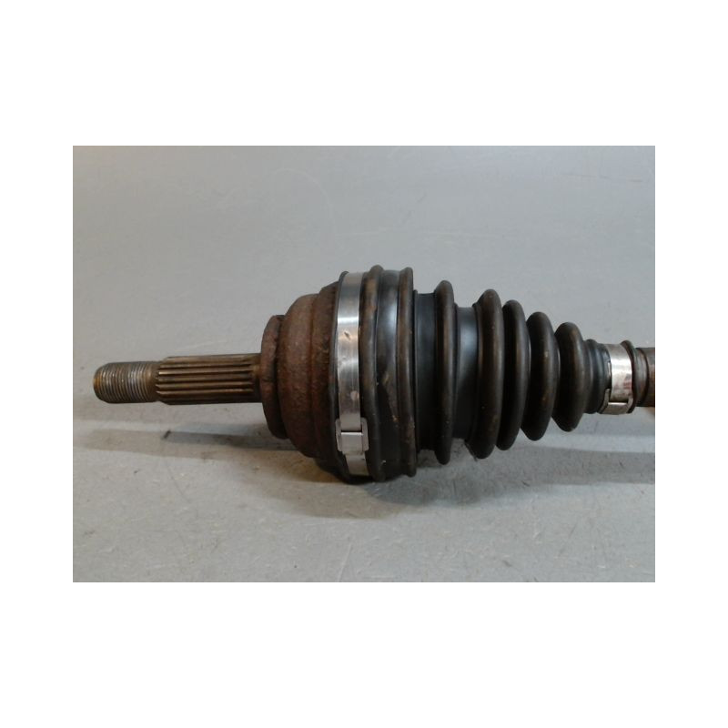 TRANSMISSION AVANT GAUCHE RENAULT CLIO II PH.2 01-06 1.2 16V (BB05, BB0W, BB11, BB27, BB2T, BB2U, BB2V, CB05,...