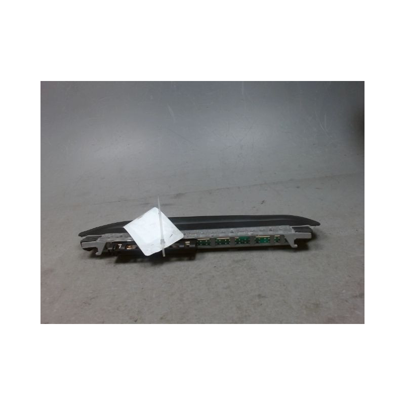 FEUX STOP SUPPLEMENTAIRE BMW SERIE 3 (E46) 01-2005