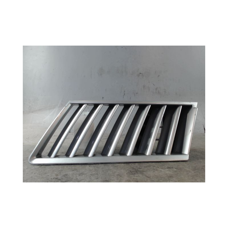 GRILLE CALANDRE GAUCHE RENAULT VELSATIS