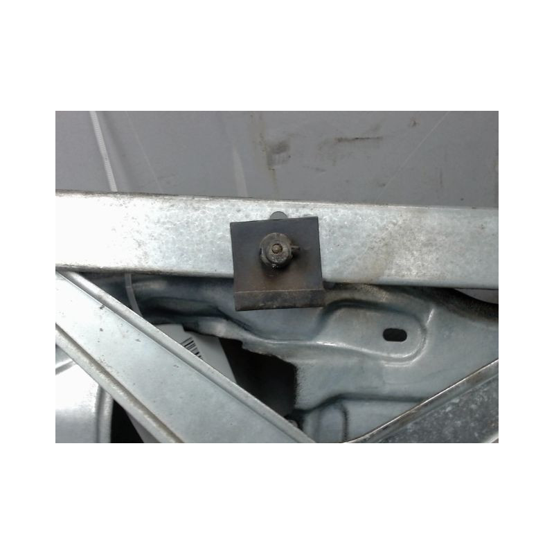 MECANISME+MOTEUR LEVE-GLACE ARRIERE GAUCHE RENAULT LAGUNA 98-2000
