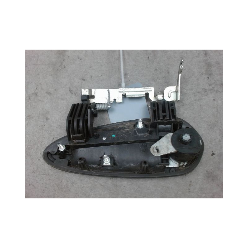POIGNEE EXTERIEURE PORTE AVANT DROIT FIAT GRANDE PUNTO 2005-