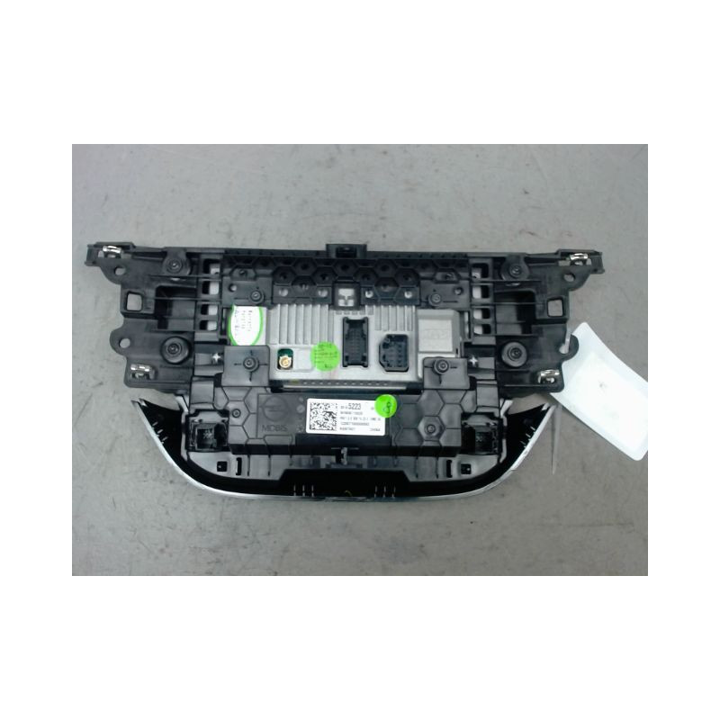 ECRAN GPS OPEL CORSA