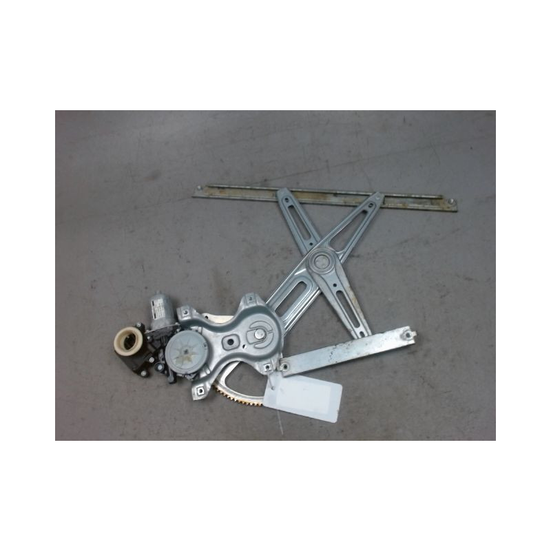 MECANISME+MOTEUR LEVE-GLACE AVANT DROIT TOYOTA AVENSIS