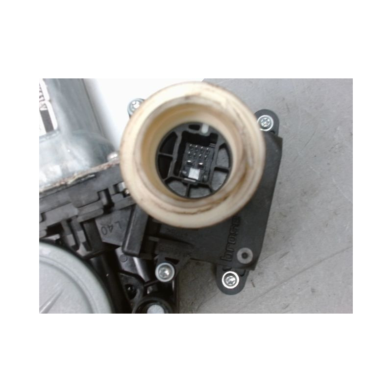 MECANISME+MOTEUR LEVE-GLACE AVANT GAUCHE TOYOTA AVENSIS