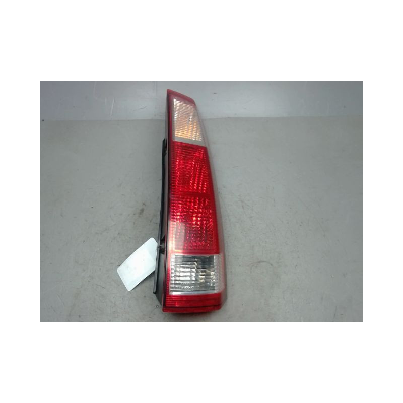 FEU ARRIERE DROIT OPEL MERIVA