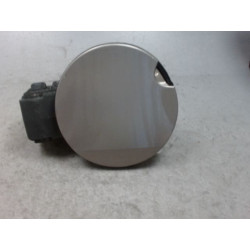 VOLET DE TRAPPE CARBURANT