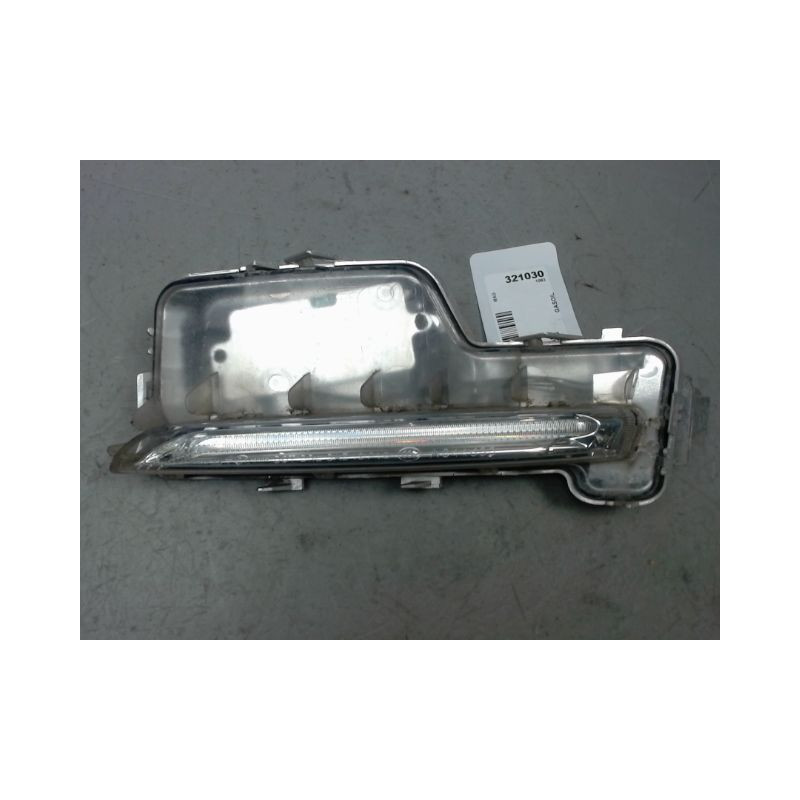 FEUX POSITION GAUCHE VOLVO S60