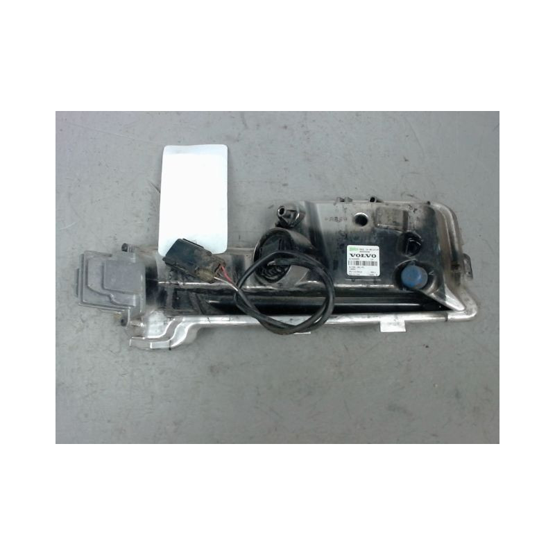 FEUX POSITION GAUCHE VOLVO S60
