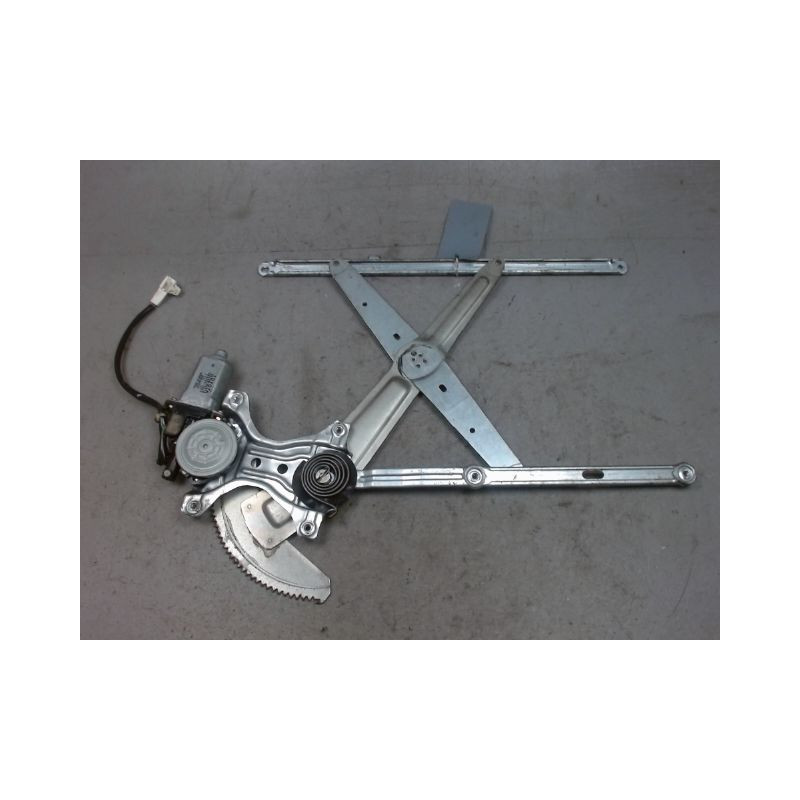 MECANISME+MOTEUR LEVE-GLACE AVANT DROIT TOYOTA PREVIA -2000