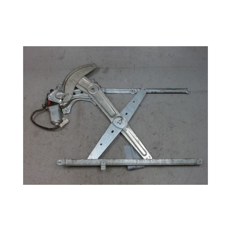 MECANISME+MOTEUR LEVE-GLACE AVANT DROIT TOYOTA PREVIA -2000