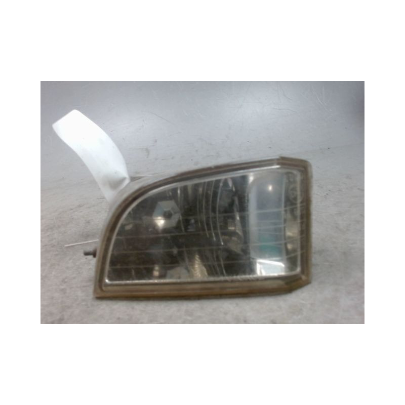 PHARE ANTIBROUILLARD AVANT GAUCHE TOYOTA RAV4