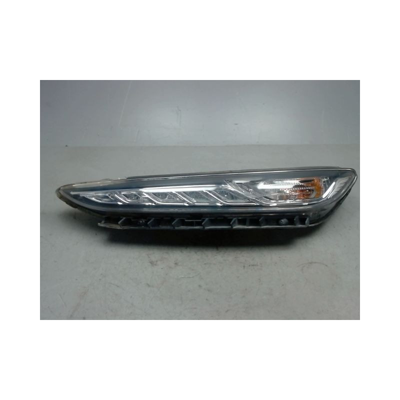 FEUX POSITION GAUCHE HYUNDAI KONA