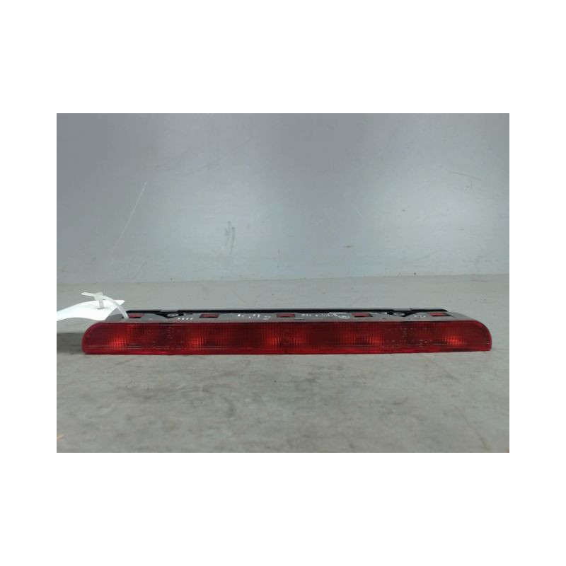 FEUX STOP SUPPLEMENTAIRE CITROEN XSARA