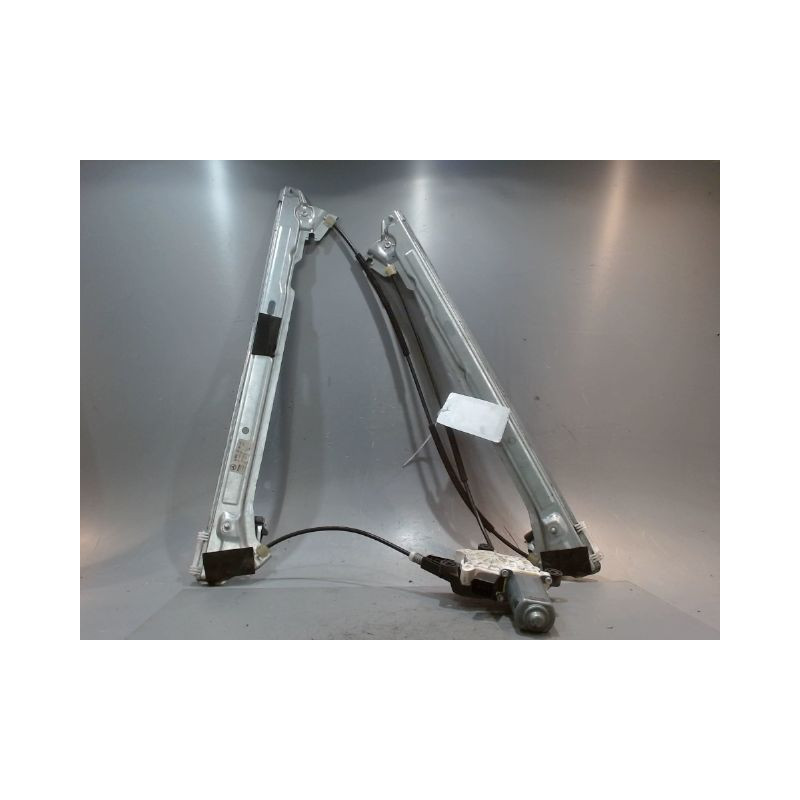 MECANISME+MOTEUR LEVE-GLACE AVANT DROIT MERCEDES VITO