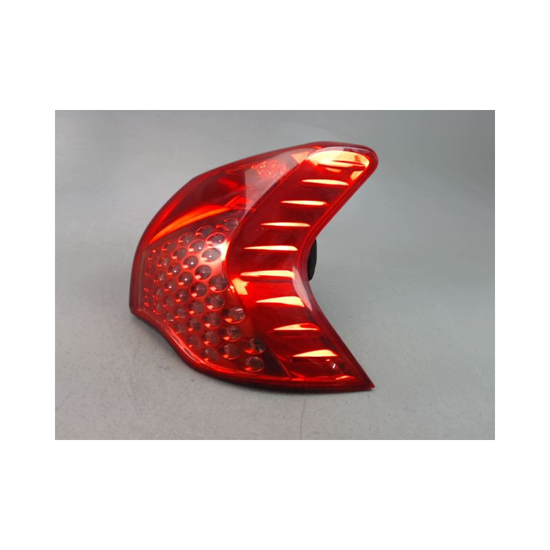 FEU ARRIERE DROIT PEUGEOT 3008 BREAK I Phase 1 2009-2013