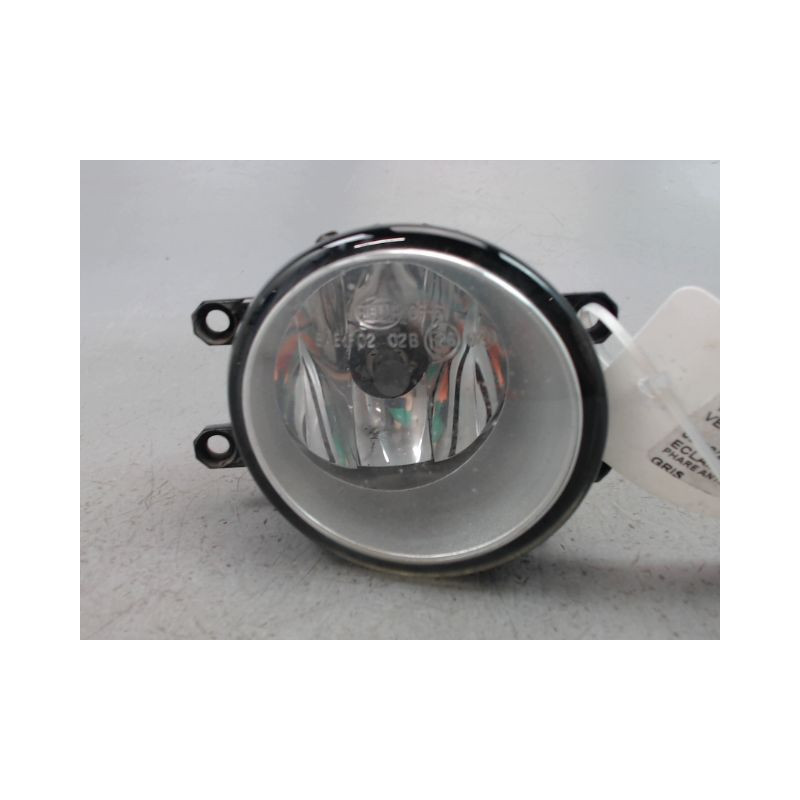 PHARE ANTIBROUILLARD AVANT DROIT TOYOTA VERSO 2010-