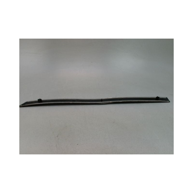 PROTECTION PORTE ARRIERE DROIT FORD FIESTA IV Phase 2 1999-2002