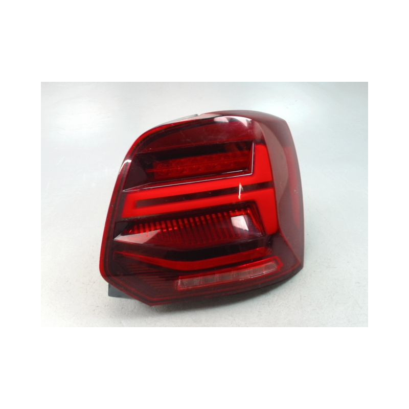 FEU ARRIERE DROIT VOLKSWAGEN POLO V Phase 1 (6R) 2009-...