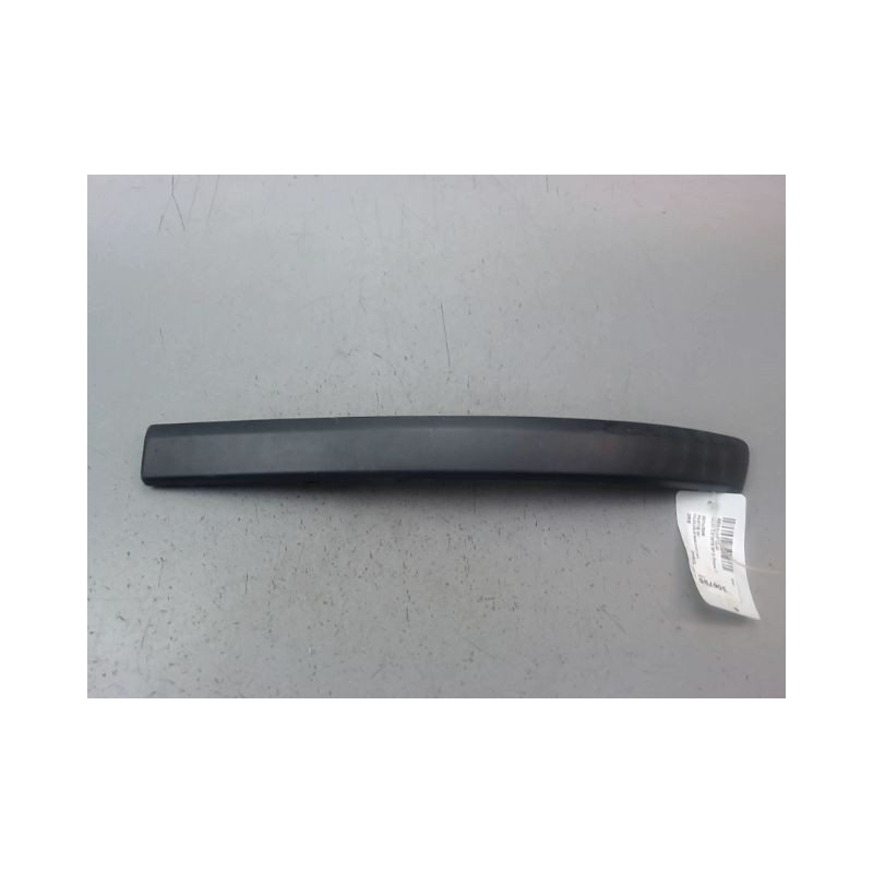ENJOLIVEUR PARE-CHOC AVG RENAULT CLIO ESTATE III Phase 1 2008-2009