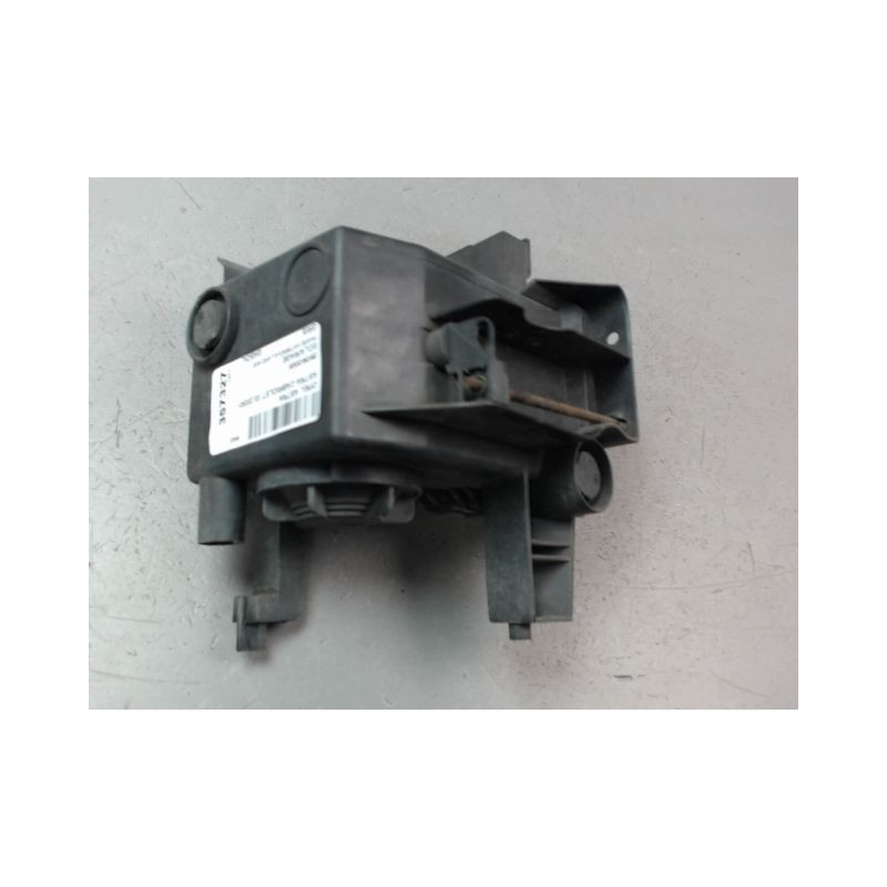 PHARE ANTIBROUILLARD AVANT GAUCHE OPEL ASTRA CABRIOLET 2006-