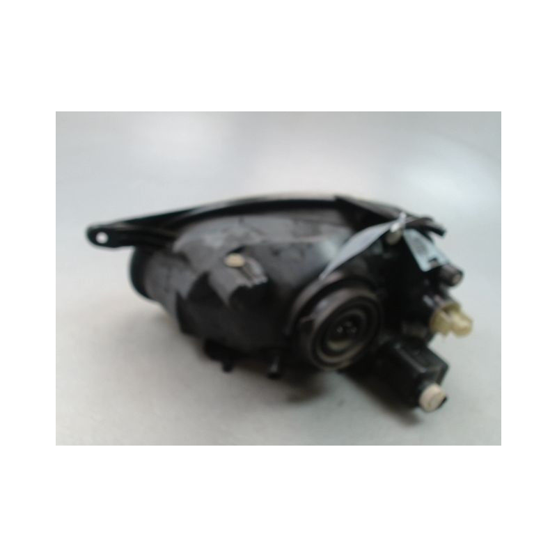 PHARE DROIT OPEL CORSA II Phase 2 (B) 1997-2000