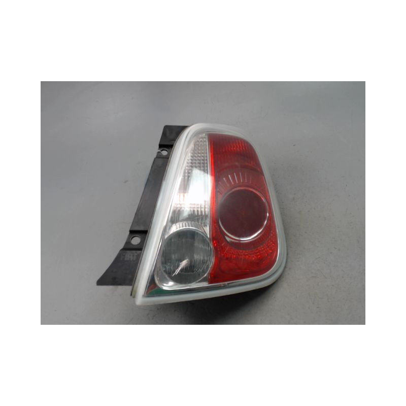 FEU ARRIERE DROIT FIAT 500 II Phase 1 2007-...