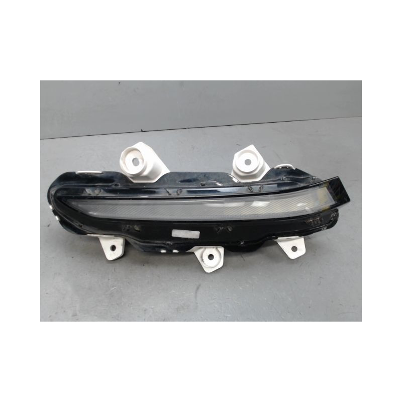 FEUX POSITION GAUCHE PEUGEOT 208