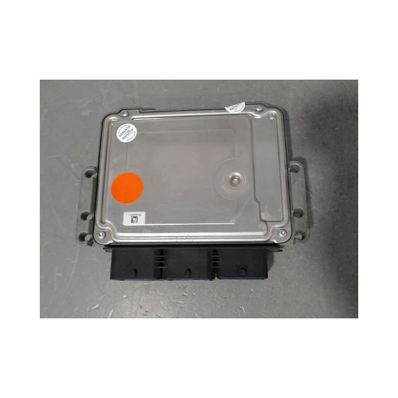 CALCULATEUR MOTEUR PEUGEOT 207