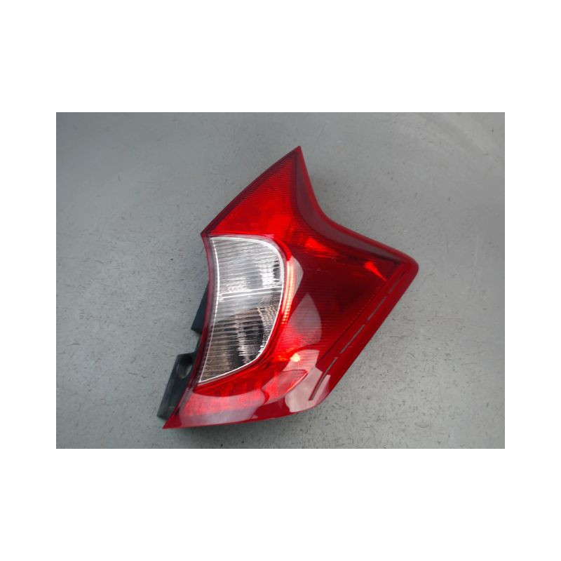 FEU ARRIERE DROIT NISSAN NOTE