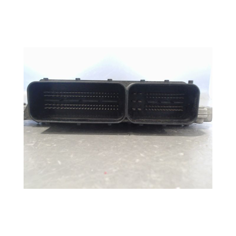 CALCULATEUR MOTEUR MERCEDES CLASSE C