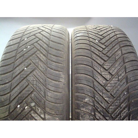 Paire de pneus HANKOOK KINERGY 4S 2 205 45 17 88 V