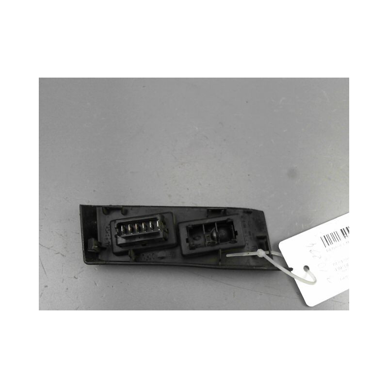 COMMANDE LEVE-GLACE PORTE AVD RENAULT MASTER FG II Phase 1 -2800- CRT 1997-2003