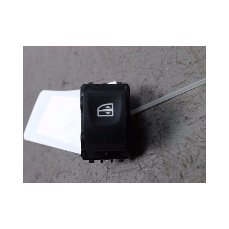 COMMANDE LEVE-GLACE PORTE ARG RENAULT LAGUNA