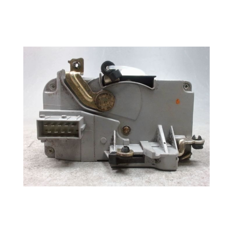 SYSTEME CONDAMNATION AVANT GAUCHE PEUGEOT 406 95-99
