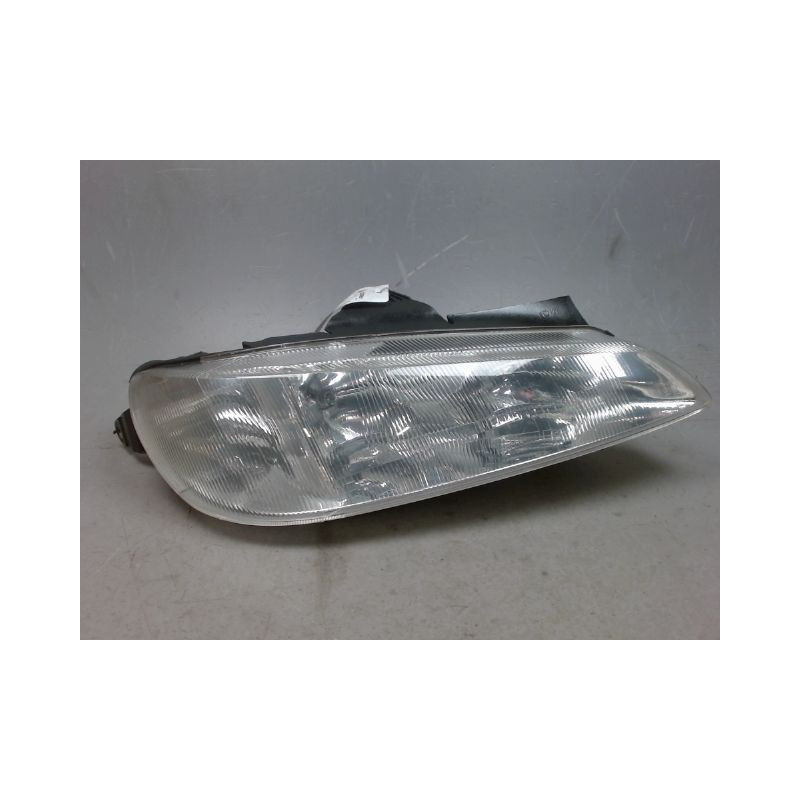 PHARE DROIT PEUGEOT 406 95-99
