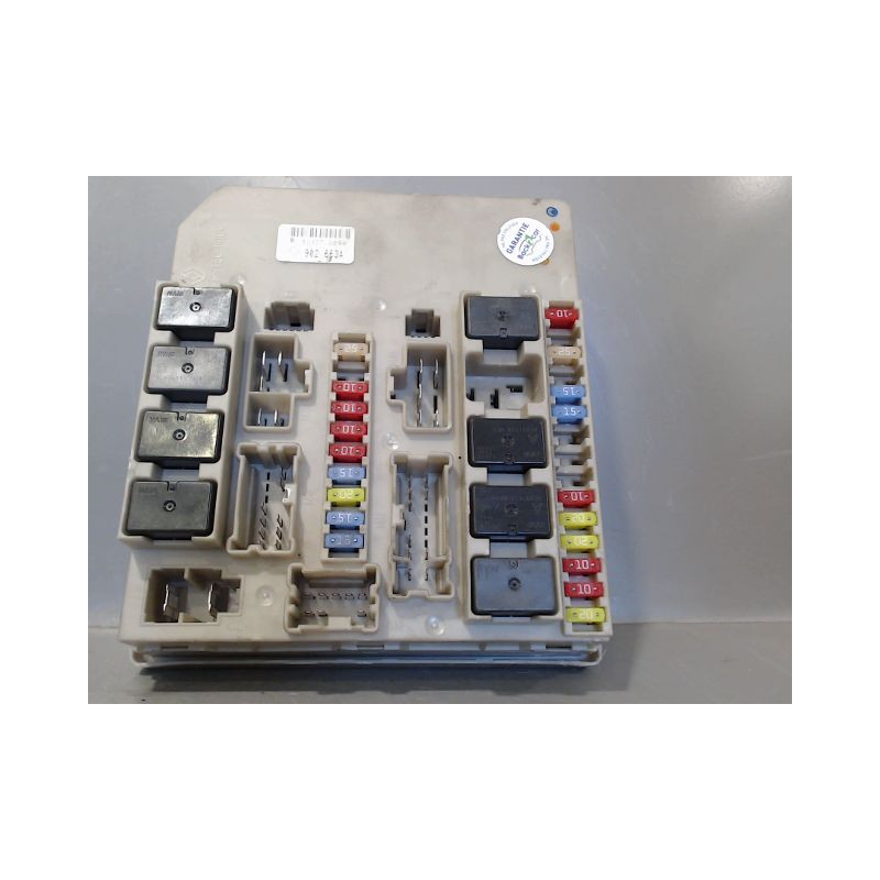 BOITE A FUSIBLES RENAULT CLIO III Phase 2 2009-2014
