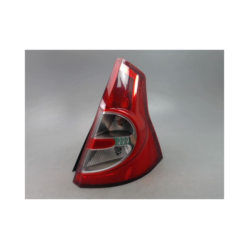 FEU ARRIERE DROIT DACIA SANDERO I 2008-2012