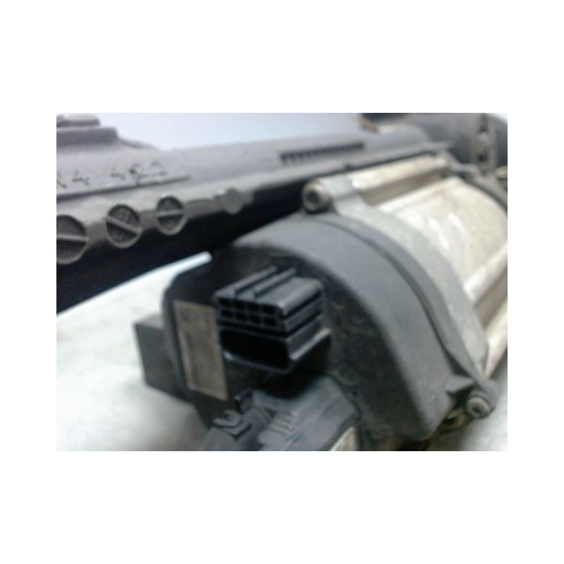 CREMAILLERE VOLKSWAGEN GOLF V 2003-2009