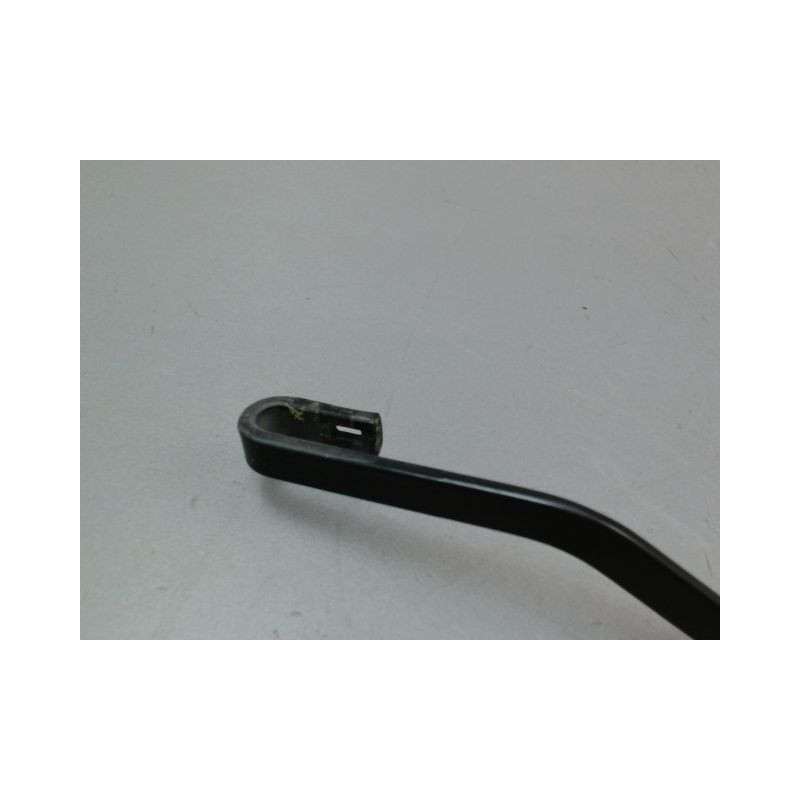 BRAS ESSUIE-GLACE AVANT GAUCHE TOYOTA YARIS