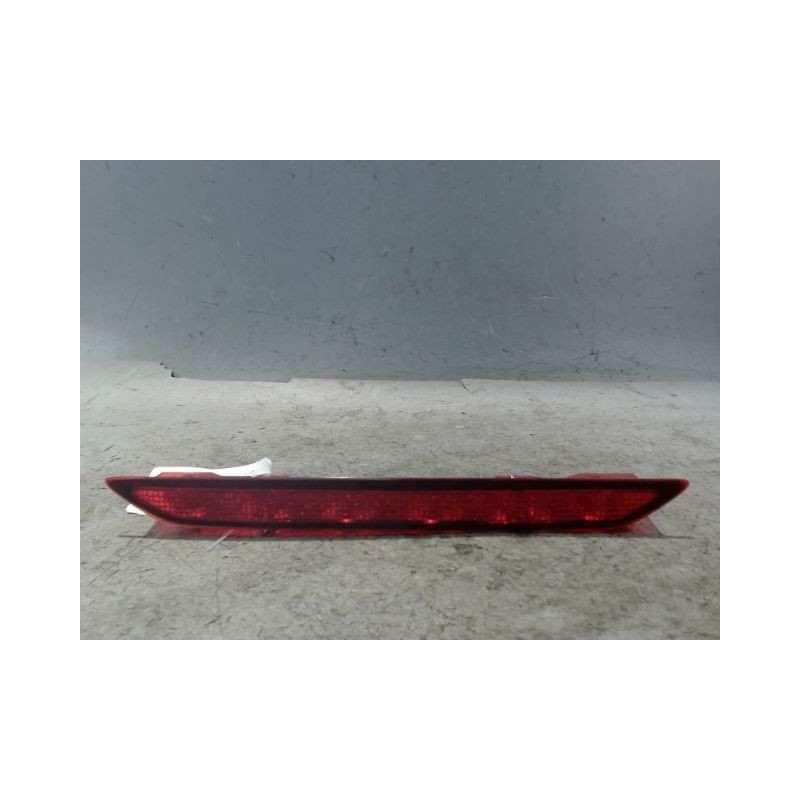 FEUX STOP SUPPLEMENTAIRE FORD MONDEO