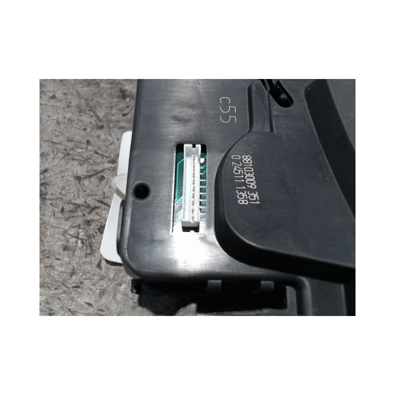 COMMANDE ESSUIE GLACE RENAULT CLIO