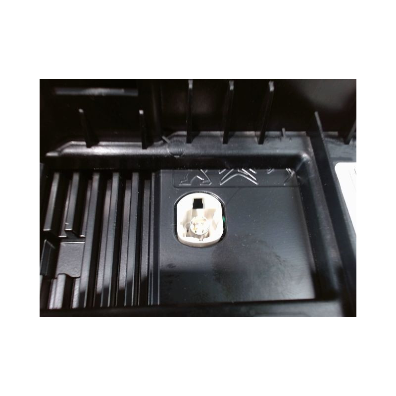 ECRAN GPS PEUGEOT 208