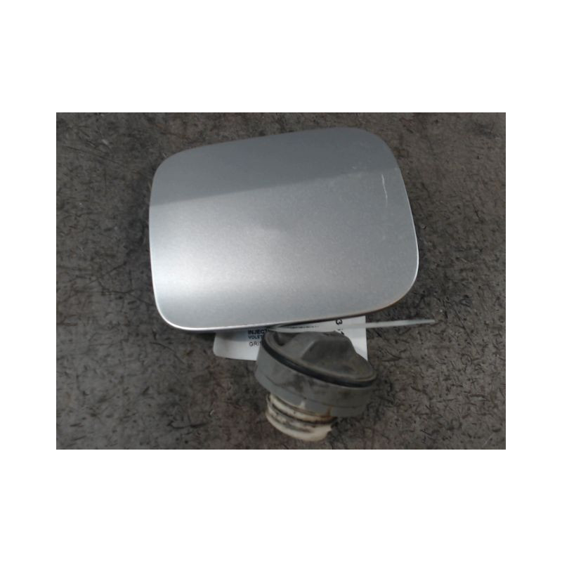 VOLET DE TRAPPE CARBURANT TOYOTA RAV4 2000-