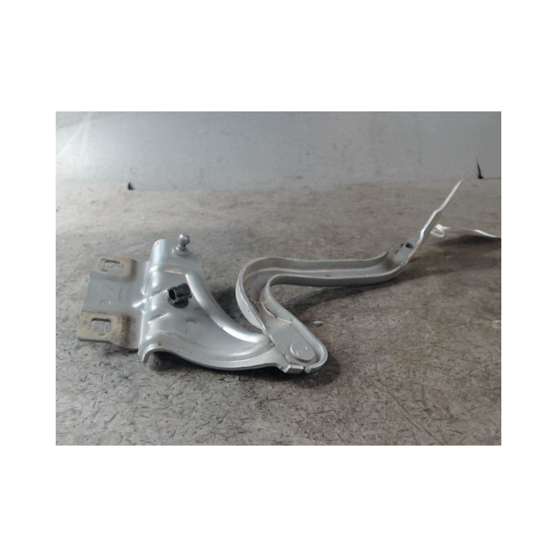 COMPAS DROIT CAPOT RENAULT MEGANE