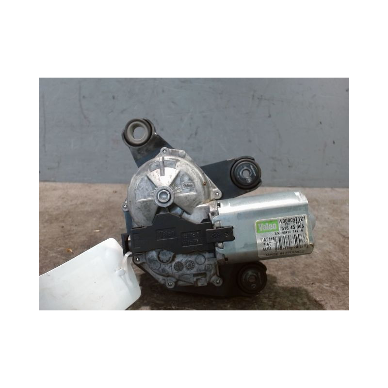 MOTEUR ESSUIE-GLACE ARRIERE FIAT PANDA 2003-