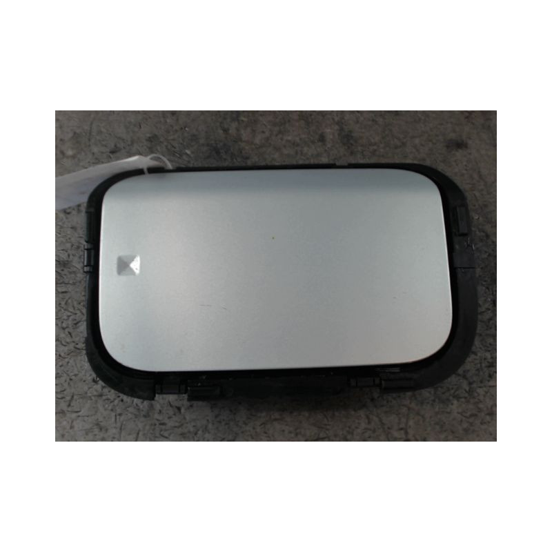 VOLET DE TRAPPE CARBURANT RENAULT VELSATIS